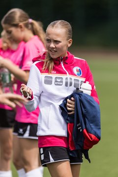 Bild 41 - wCJ Osterroenfelder TSV - VfL Pinneberg : Ergebnis: 0:15